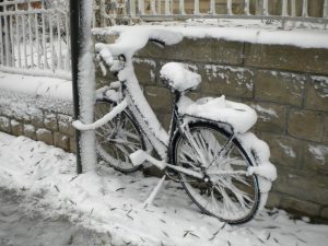 Predigten zum Lesen Römer 12 Fahrrad Festgefahren Winter Schnee