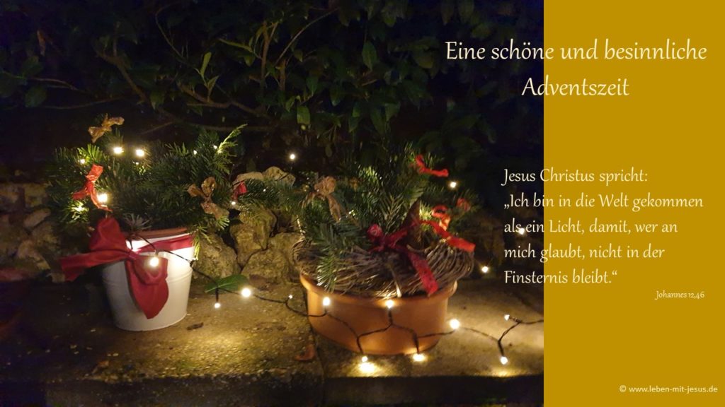 e-cards zum Advent Adventszeit stimmungsvolle e-card e-card mit Tanne und Lichterkette christliche e-crads mit Bibeltexten Bibelsprüchen Bibelversen