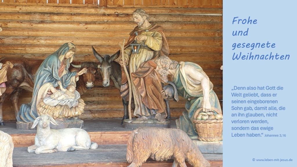 Pedigt zu Offenbarung 7,9-12 e-cards zu Weihnachten Weihnachtszeit christliche e-cards mit Bibeltexten Bibelversen Bibelsprüchen besonders schöne e-card mit Krippe Weihnachtskrippe aus St. Christina Grödner tal Südtirol Krippenfiguren