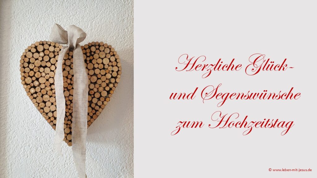 e-cards zur Hochzeit Hochzeitstag christliche e-cards Gklückwunsch segenswünsche moderne e-card Herz Holz mit Schleife