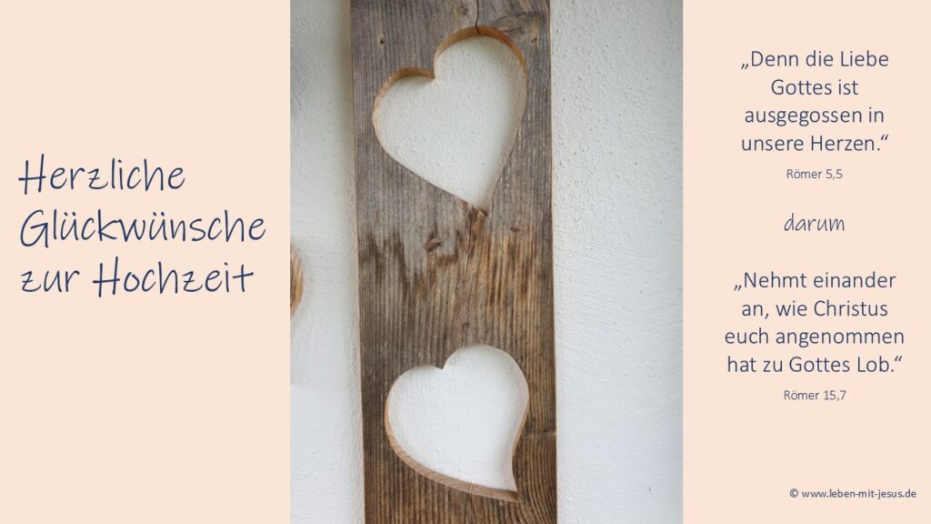 e-cards zur Hochzeit christliche e-cards mit Bieltexten Bibelversen moderne e-cards mit zwei Herzen Holz Segenswünsche segensverse Glückwünsche zur Hochzeit Vermählung